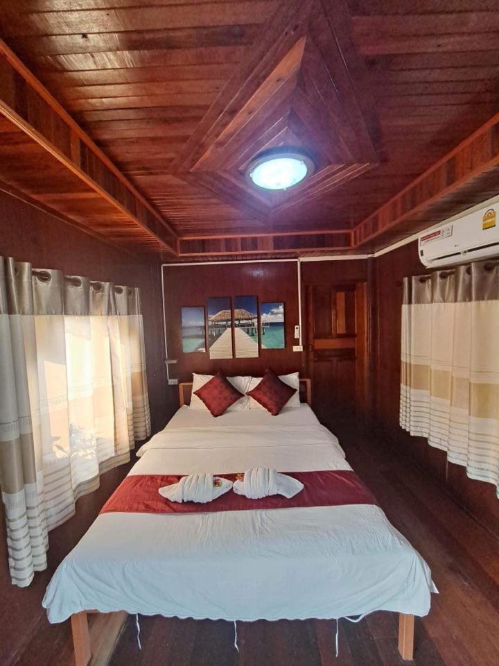 Chomduen Phu Kao Resort Non Sang Δωμάτιο φωτογραφία
